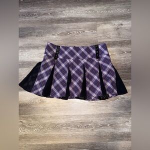 Purple & Black Pleated Plaid Mini Skirt 1X Horoscopez 
NWT